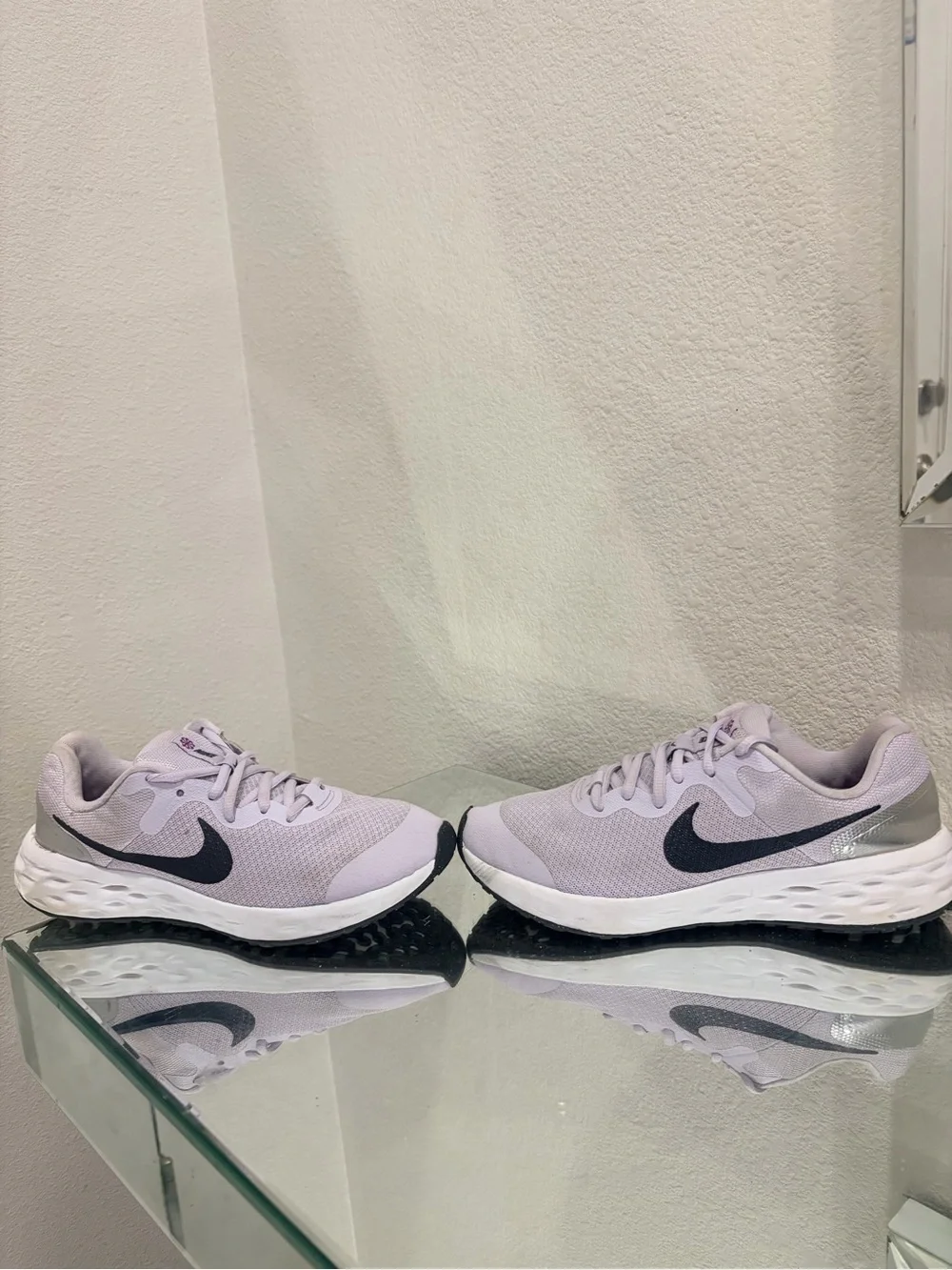 Nike Women's Lavender Mesh Running Shoes with Black Swoosh